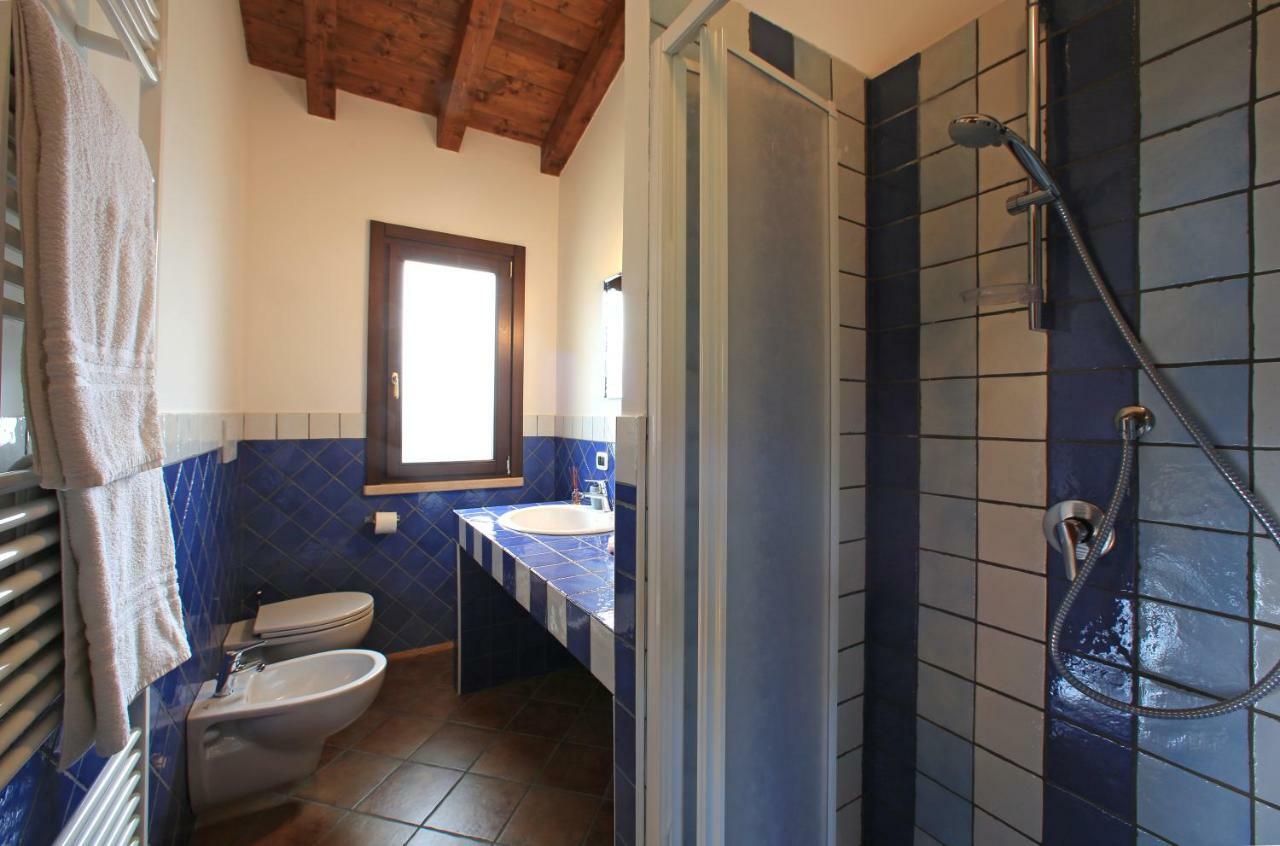 Hostal Casale Madeccia Sonnino Exterior foto
